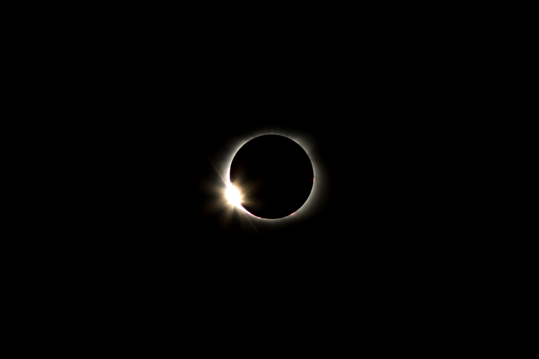 The Diamond Ring effect from Clayton, Georgia (Photo: Zonglin "Jack" Li, civil engineering student) The Diamond Ring effect from Clayton, Georgia (Photo: Zonglin "Jack" Li, civil engineering student)