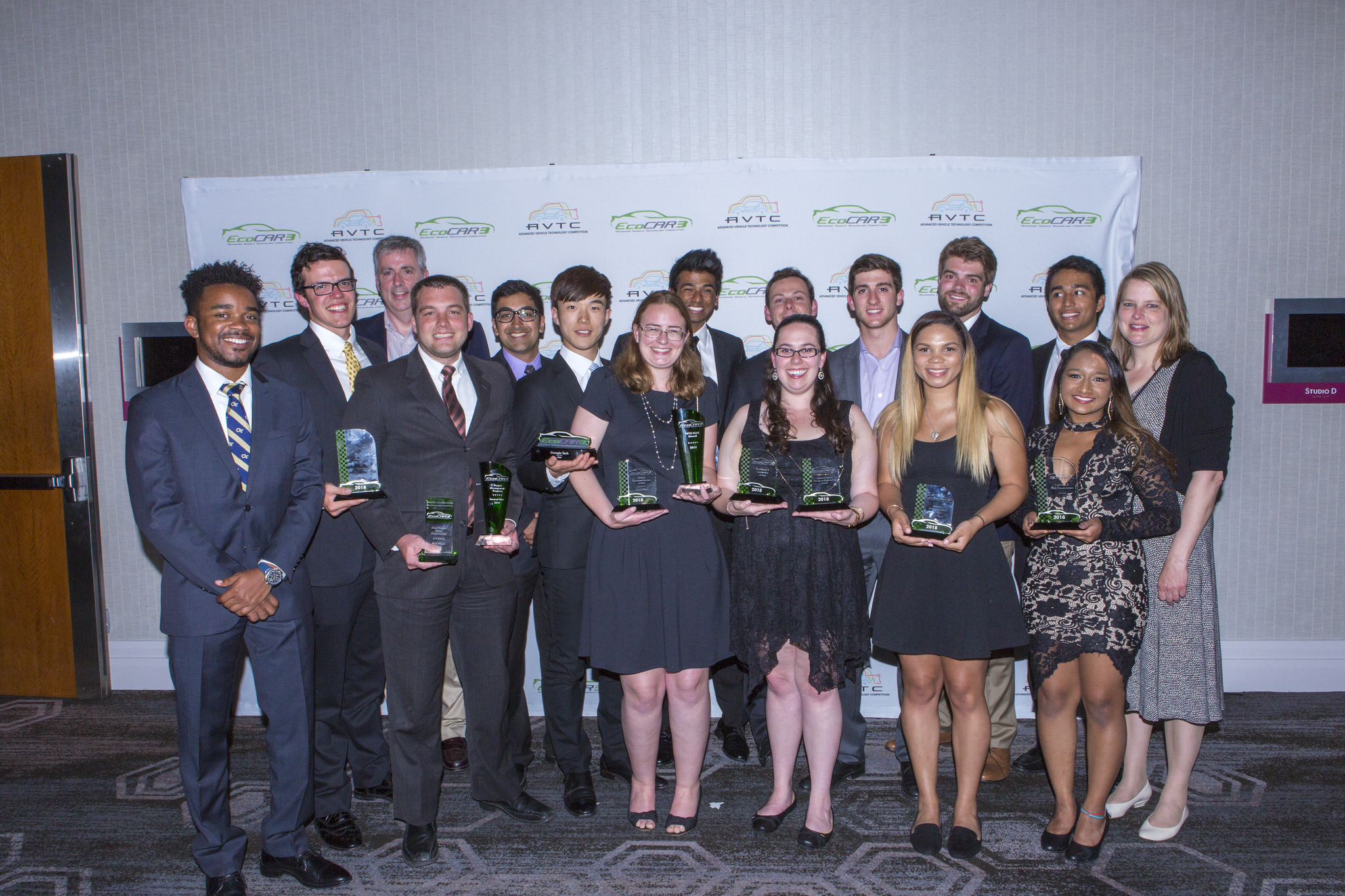 Georgia Tech EcoCAR 3 team on awards night 