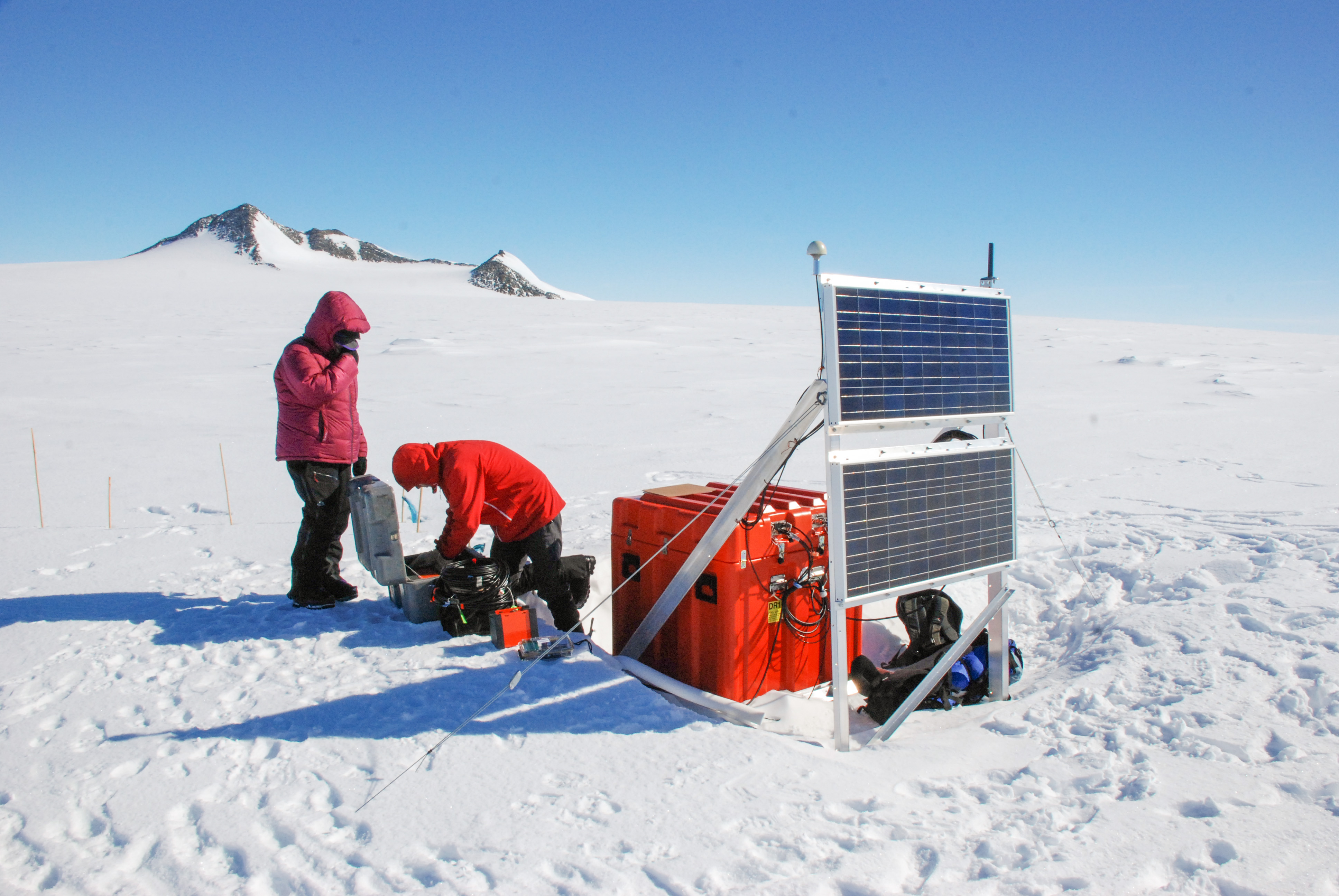 The HOWD seismic station in Antarctica. Photo: Erik Kendrick, Ohio State University