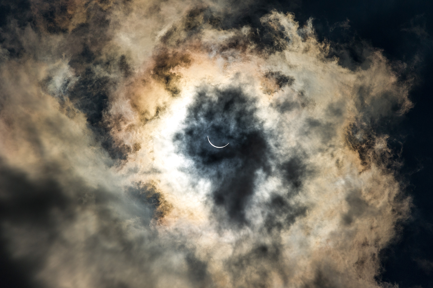 august solar eclipse