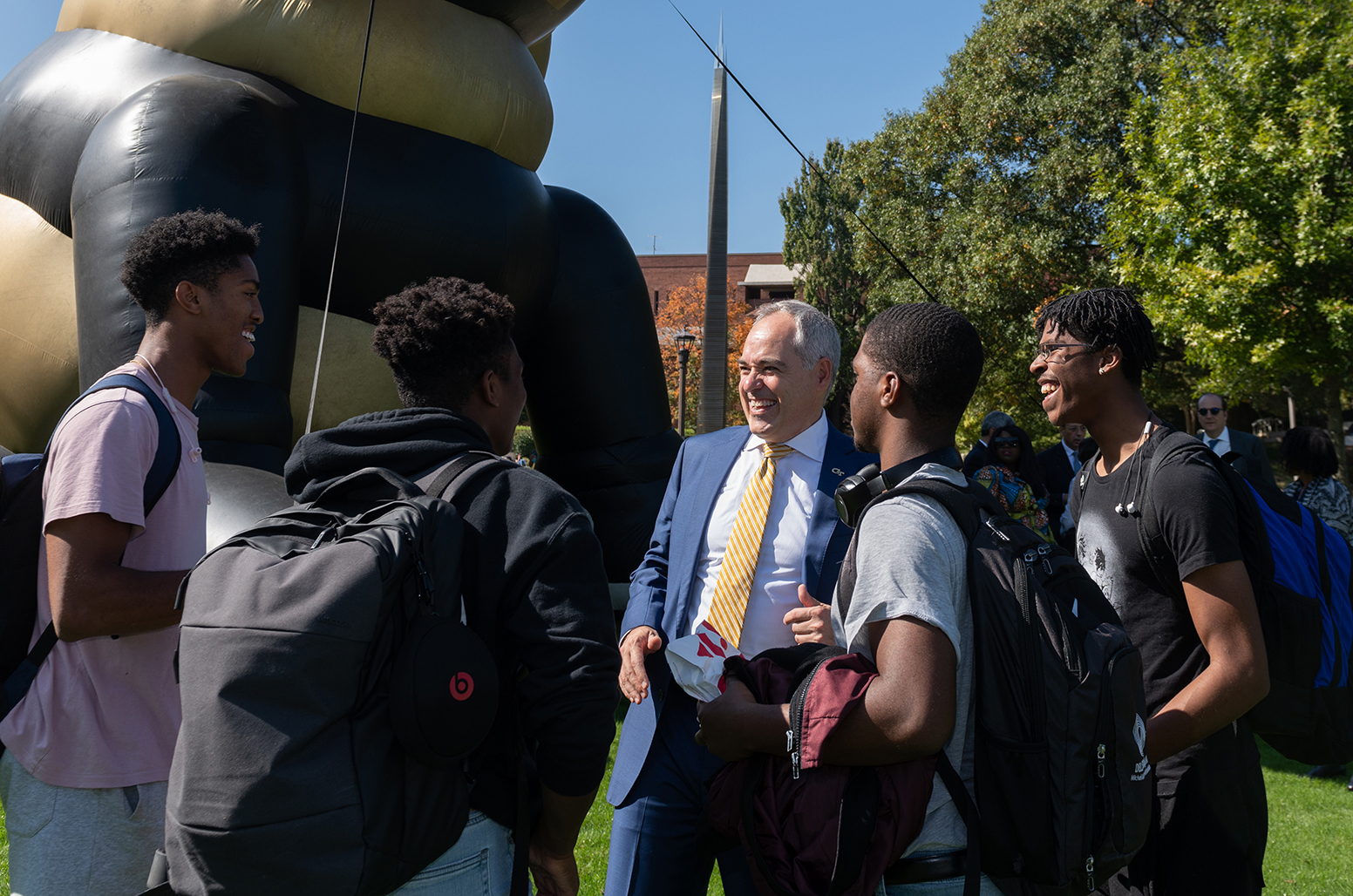 cabrera visits with students