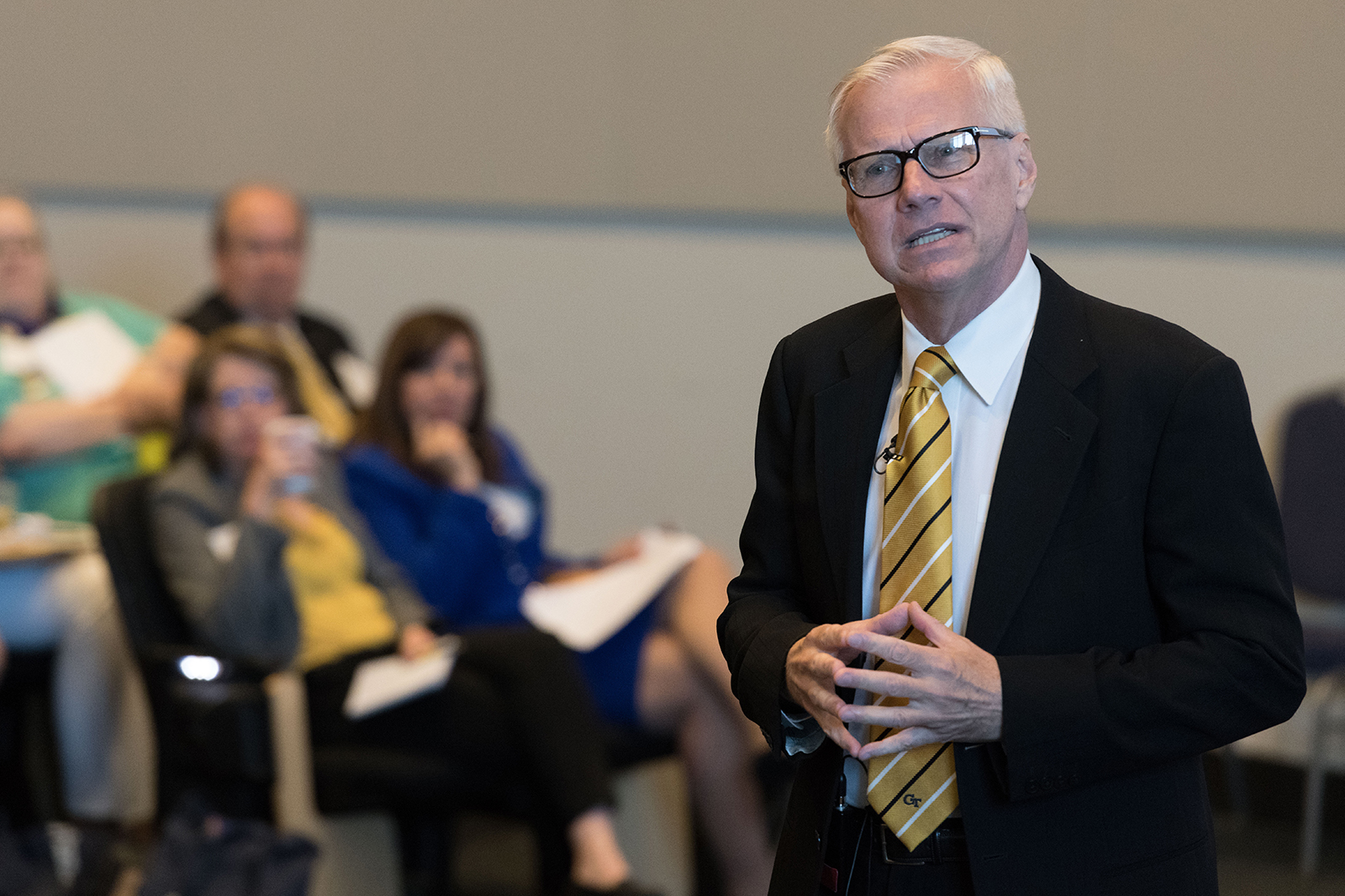 steve salbu speaks at organizational effectiveness conference