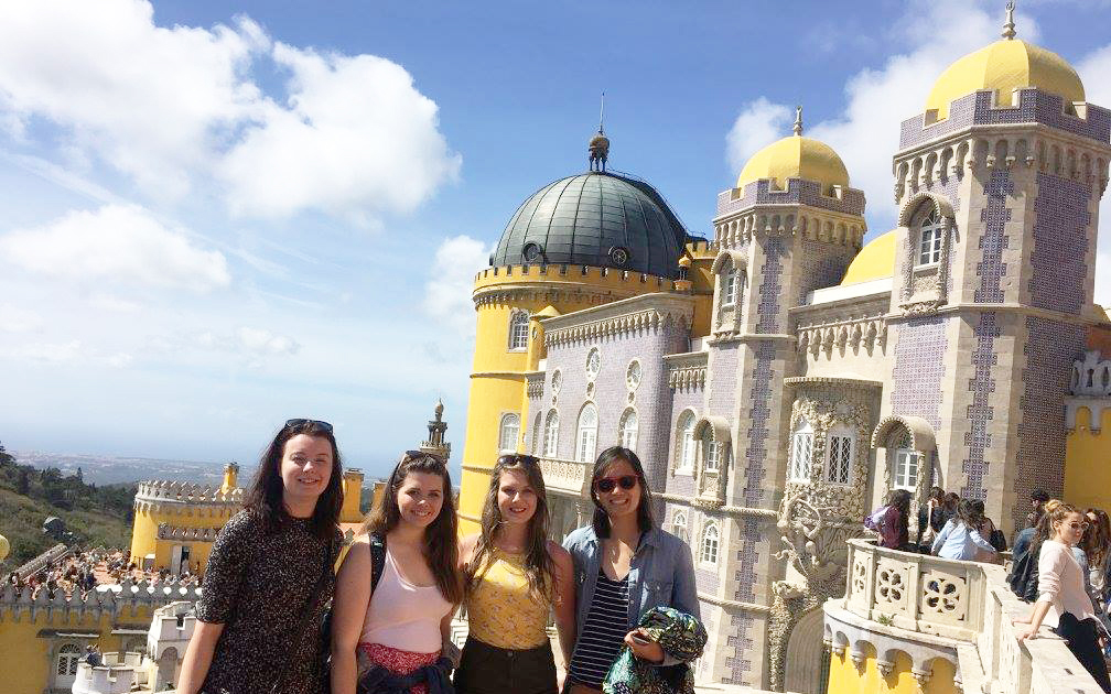 julia fraser with friends in portugal