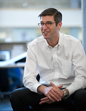 Michael Arad during visit to Tech in 2012