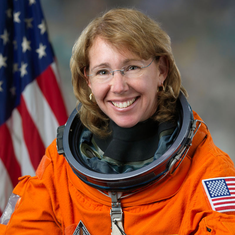 photo - Sandy Magnus