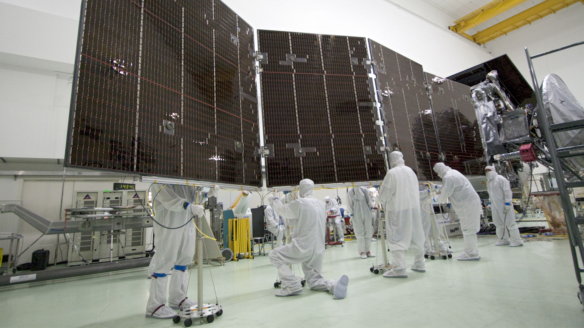 photo - juno being prepared for launch
