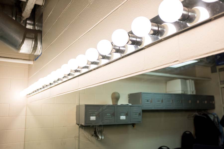The dressing room has lockers to store the actors’ personal belongings while they’re on stage.