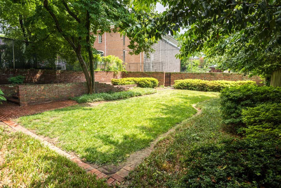 Heffernan House kitchen.