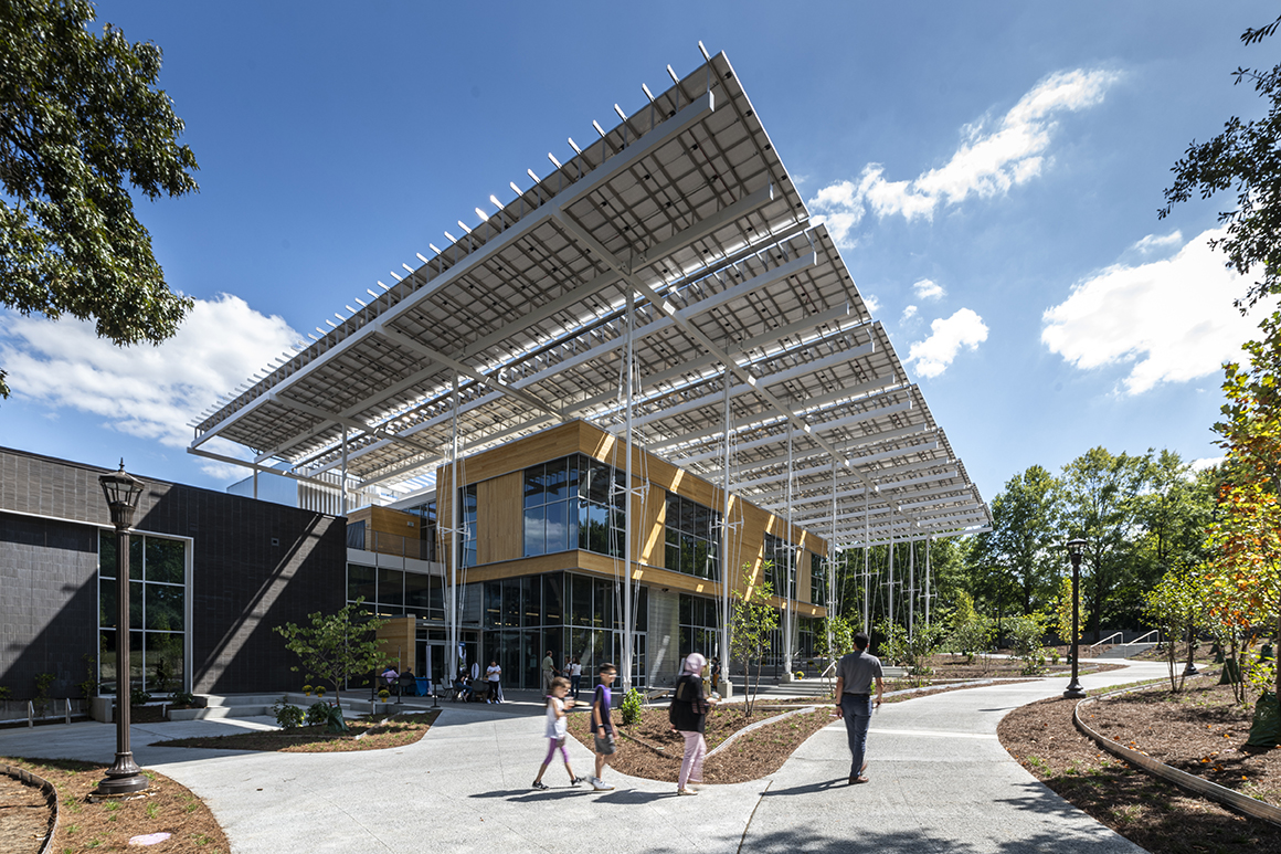 Friends and family event at The Kendeda Building for Innovative Sustainable Design. Photo by Justin Chan Photography