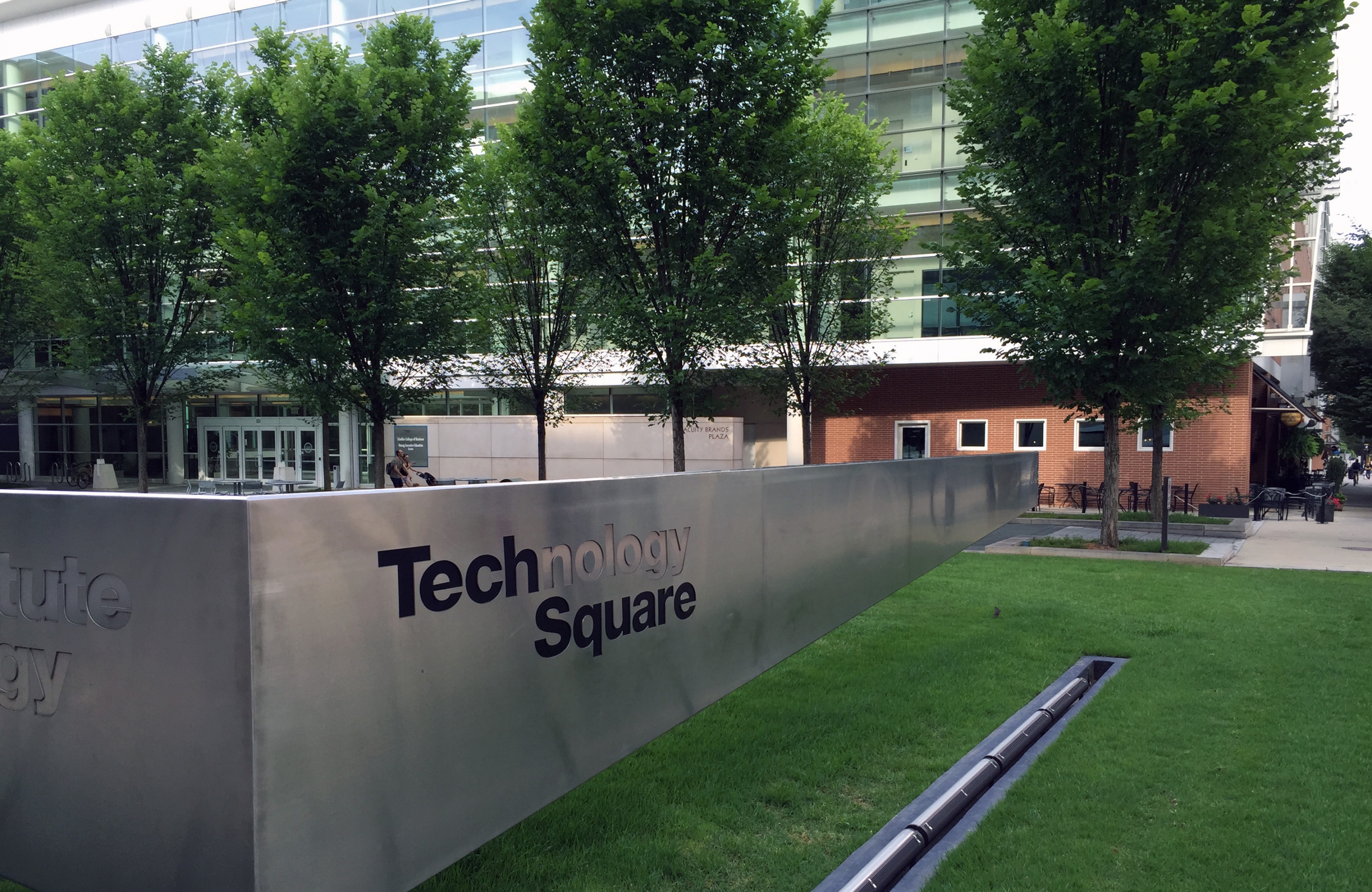 Technology Square, Scheller College of Business (Credit: John Toon, Georgia Tech)